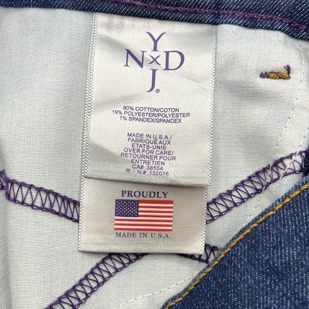 NYDJ Bootcut Flare Mid Rise Size 4 - Picture 9 of 16